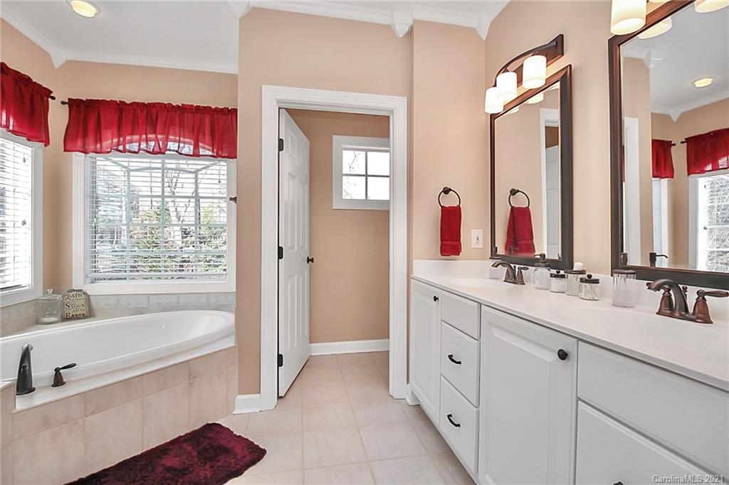 195 Melbourne Drive Fort Mill, SC 29708 - Photo 35 of 46