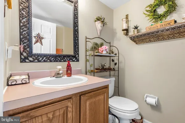 $780,000 | 71 Parry Drive, Hainesport, NJ 08036