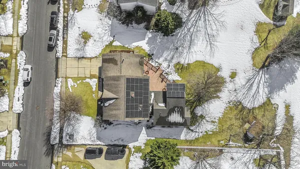 $780,000 | 71 Parry Drive, Hainesport, NJ 08036