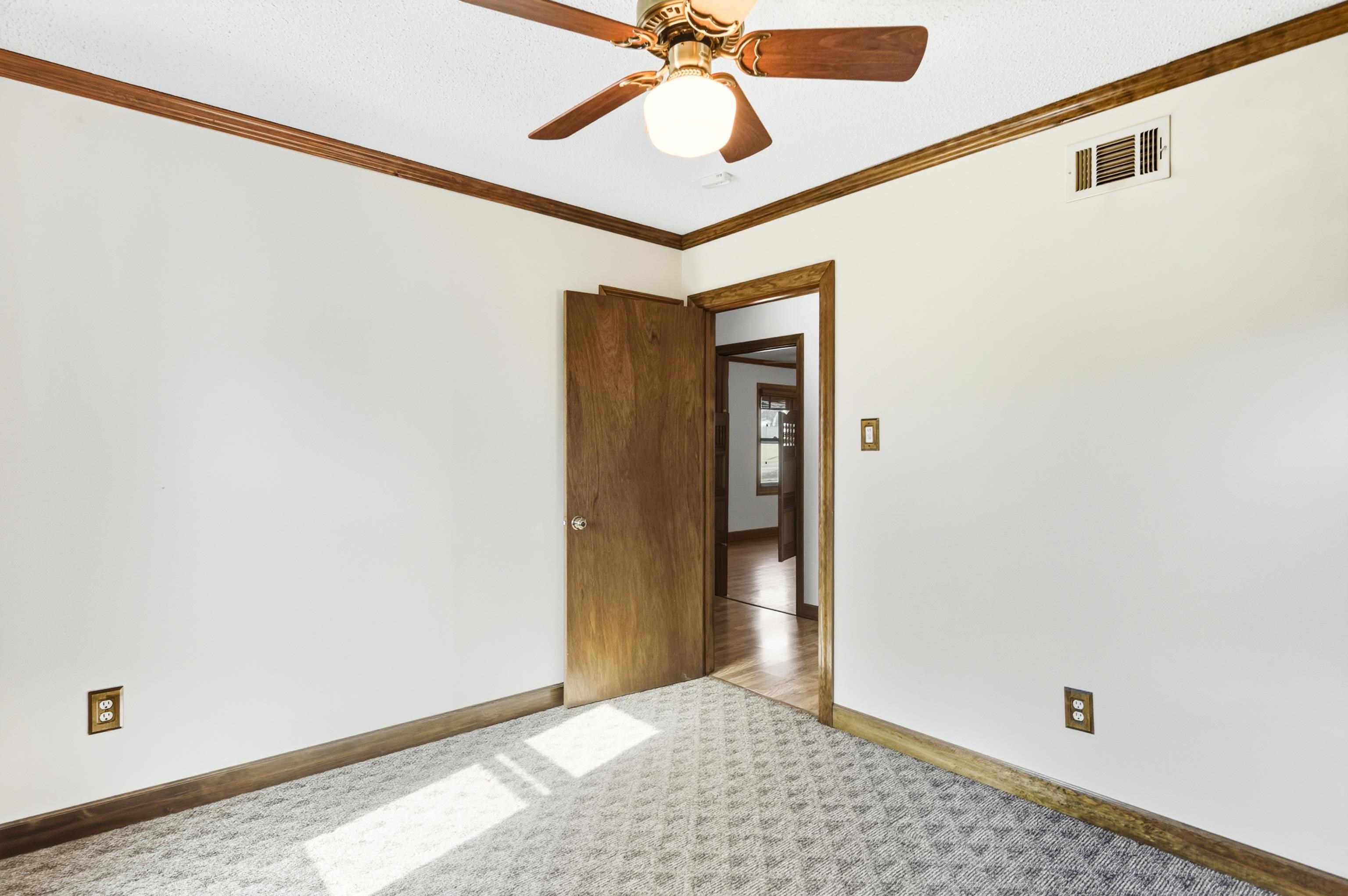 1458 Mt Moriah Road Memphis, TN 38117 - Photo 22 of 32