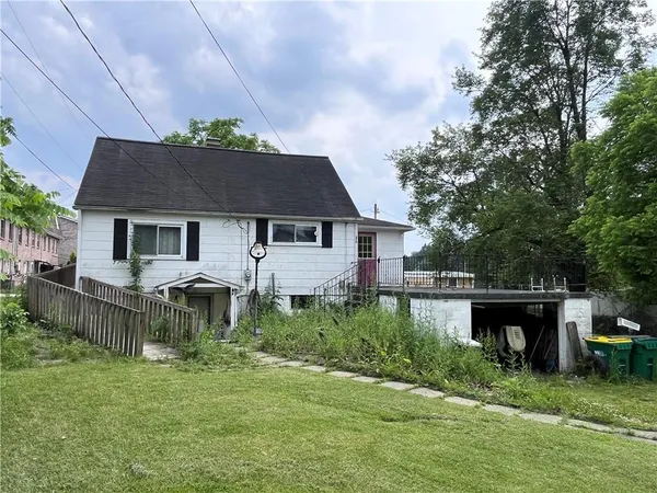 $260,000 | 275 South Duffy Road, Butler, PA 16001