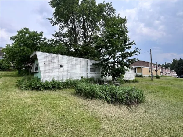 $260,000 | 275 South Duffy Road, Butler, PA 16001