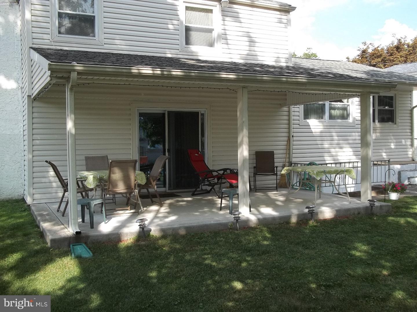 9718 Chapel Road Philadelphia, PA 19115 - Photo 20 of 23 Patio