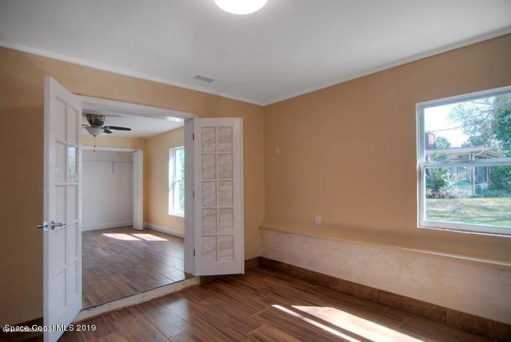 2600 Reed Avenue Melbourne, FL 32901 - Photo 12 of 14 Sitting Area