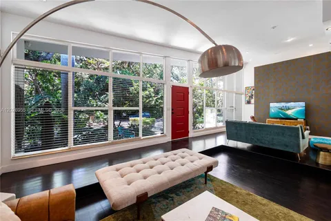 $3,950,000 | 3520 St Gaudens Court, Miami, FL 33133