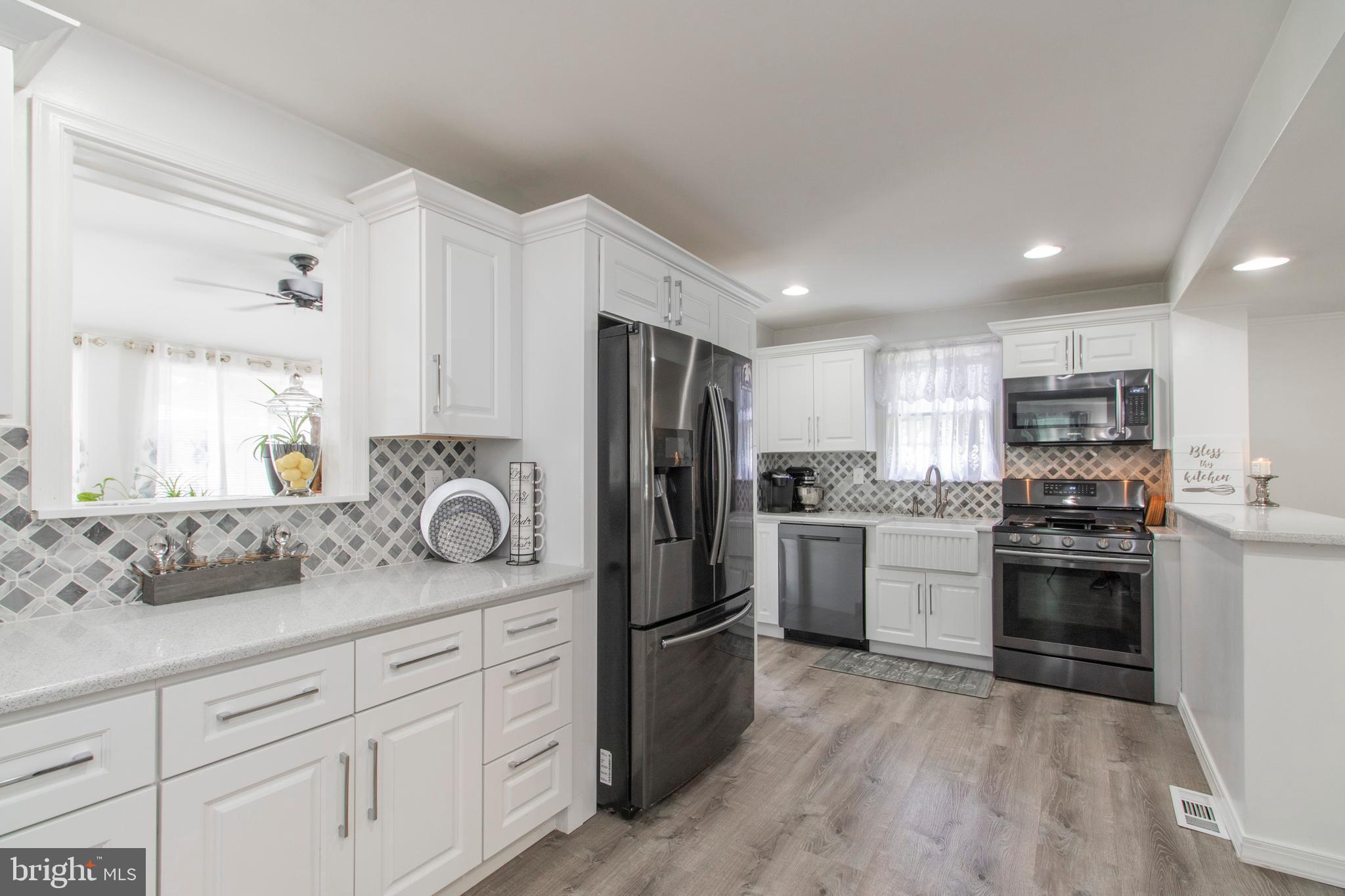 28 Lanfair Road Cheltenham, PA 19012 - Photo 10 of 40 Kitchen