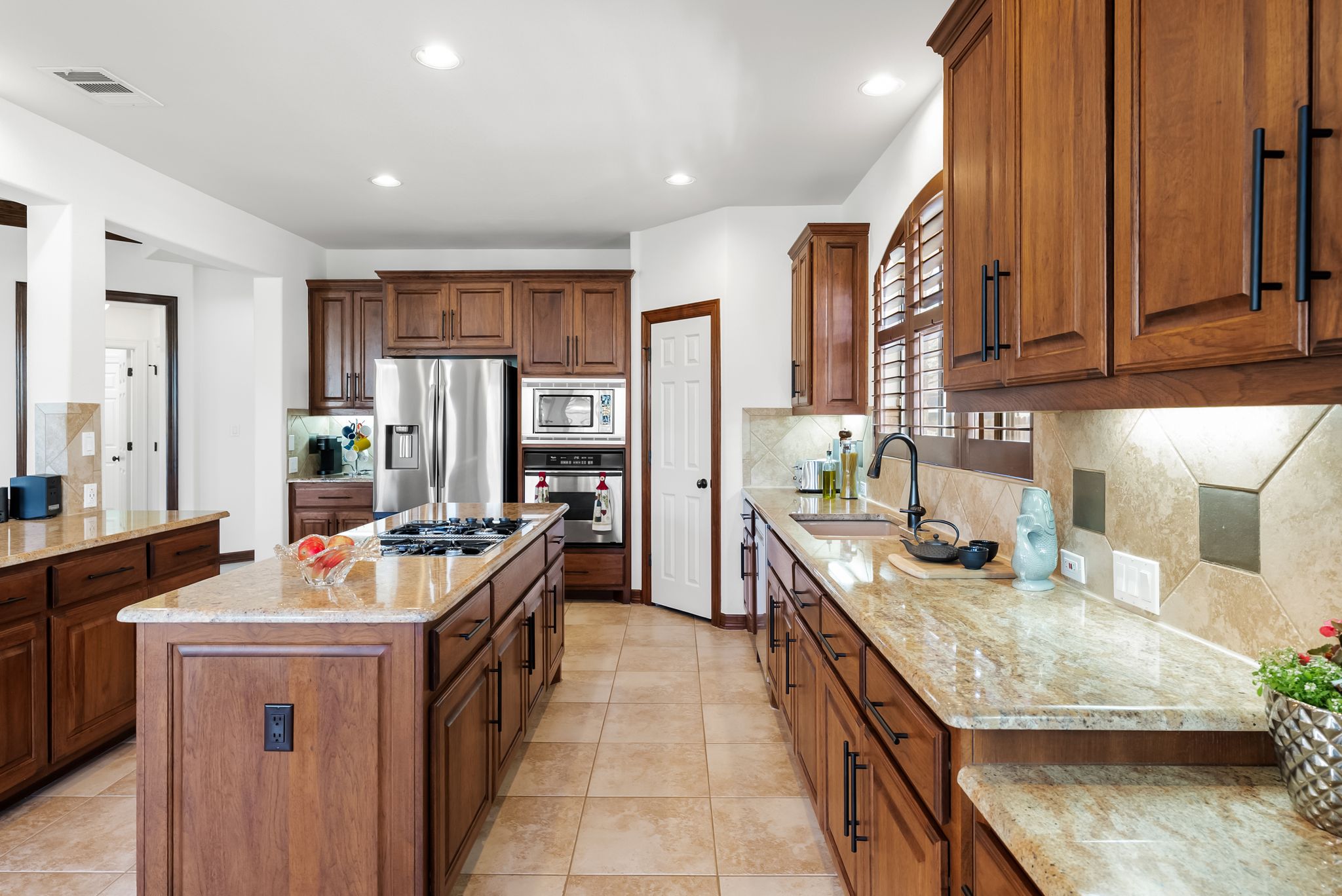 13100 Country Trails Lane Austin, TX 78732 - Photo 12 of 40