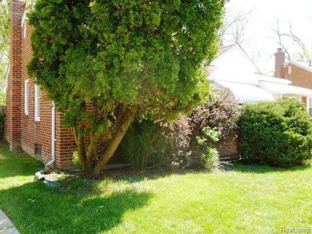 673 Patterson Court Inkster, MI 48141 - Photo 2 of 21 261-910961_Front Left.JPG