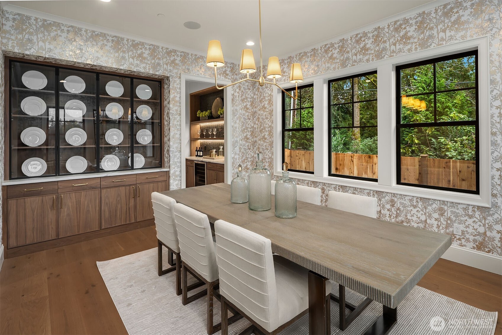 1009 102nd Place Southeast Bellevue, WA 98004 - Photo 14 of 36