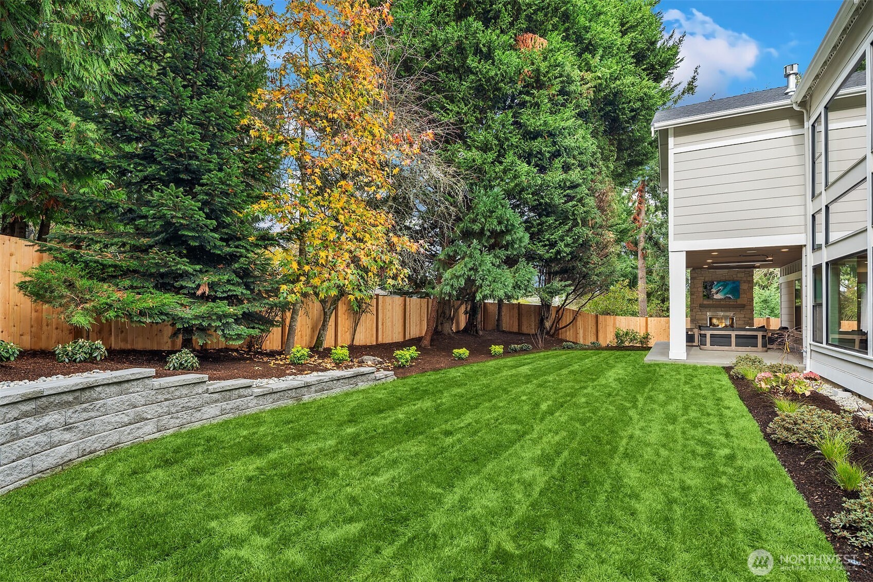 1009 102nd Place Southeast Bellevue, WA 98004 - Photo 32 of 36