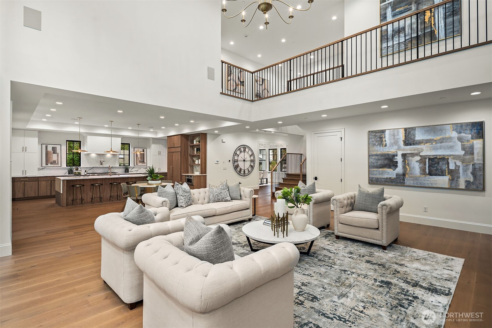 1009 102nd Place Southeast Bellevue, WA 98004 - Photo 4 of 36