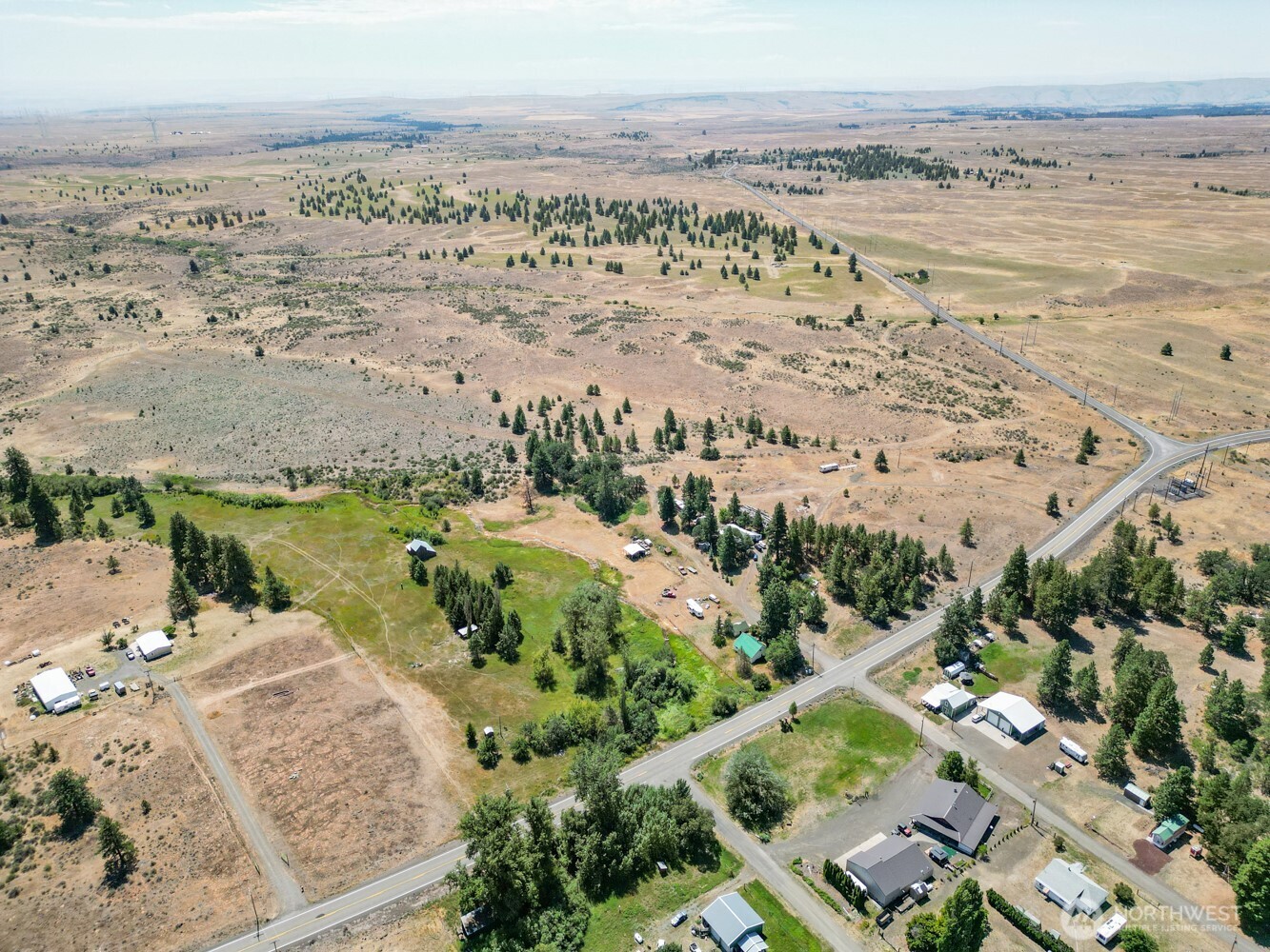 3220 Bickleton Highway Roosevelt, WA 99356 - Photo 16 of 17 view of city and ocean