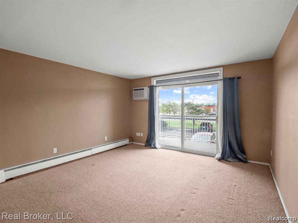 4905 Crooks Road, Unit A5 Royal Oak, MI 48073 - Photo 6 of 19