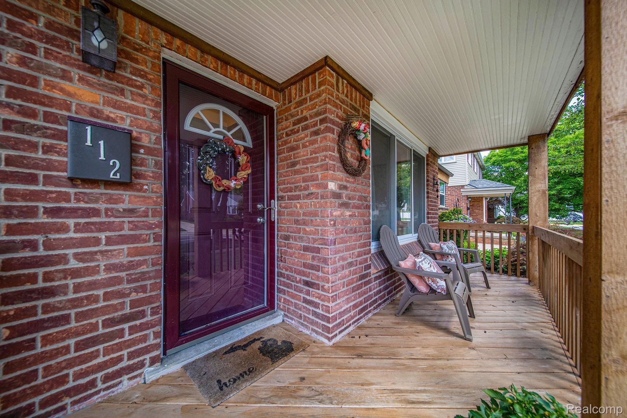 112 Normandy Road Royal Oak, MI 48073 - Photo 3 of 28 112-Normandy_38.jpg