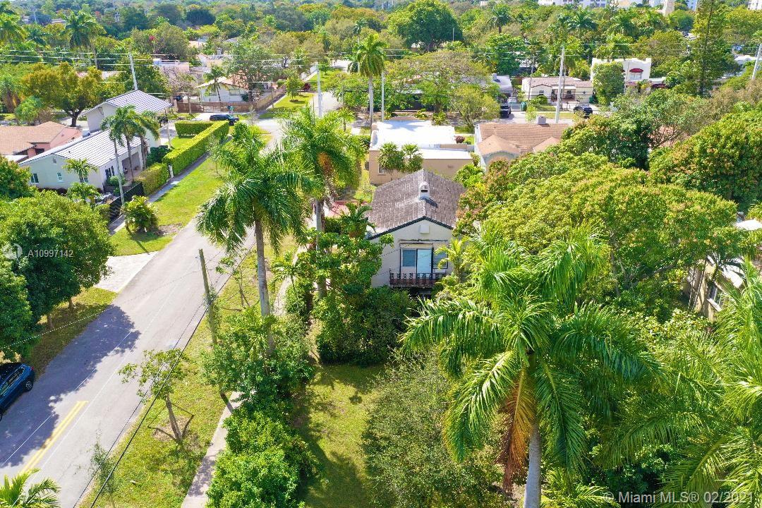 200 Southwest 21st Road Miami, FL 33129 - Photo 1 of 5