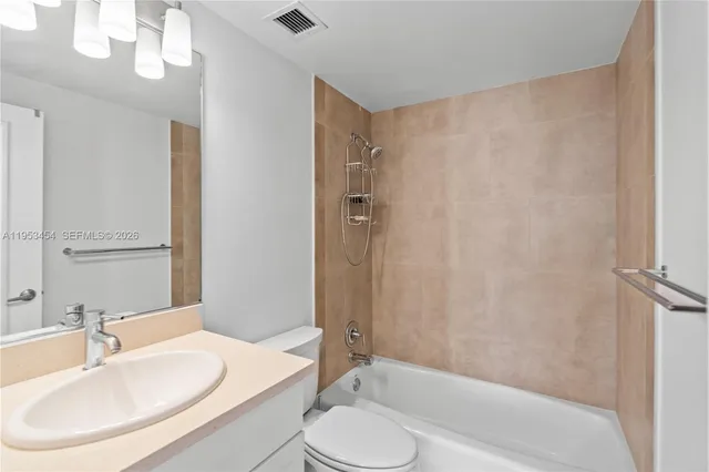 $1,195,000 | 2451 Brickell Avenue, Unit 14D, Miami, FL 33129