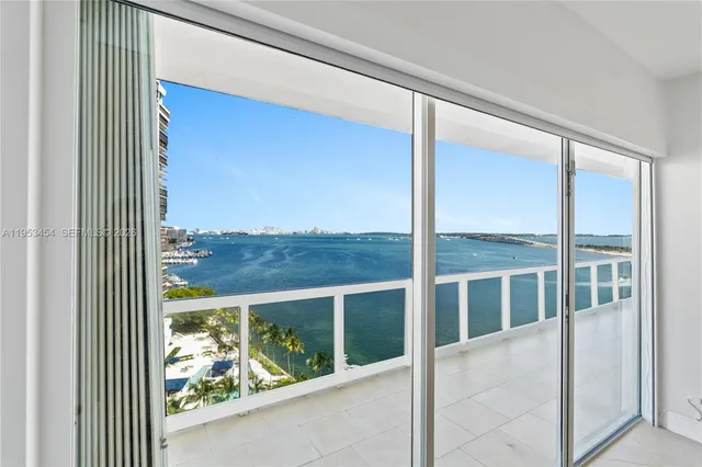 $1,195,000 | 2451 Brickell Avenue, Unit 14D, Miami, FL 33129