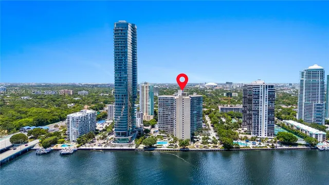$1,195,000 | 2451 Brickell Avenue, Unit 14D, Miami, FL 33129