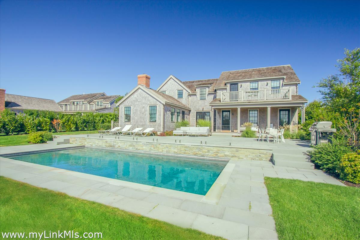 26 Quidnet Road Nantucket, MA 02554 - Photo 2 of 38 Gallery Image 2
