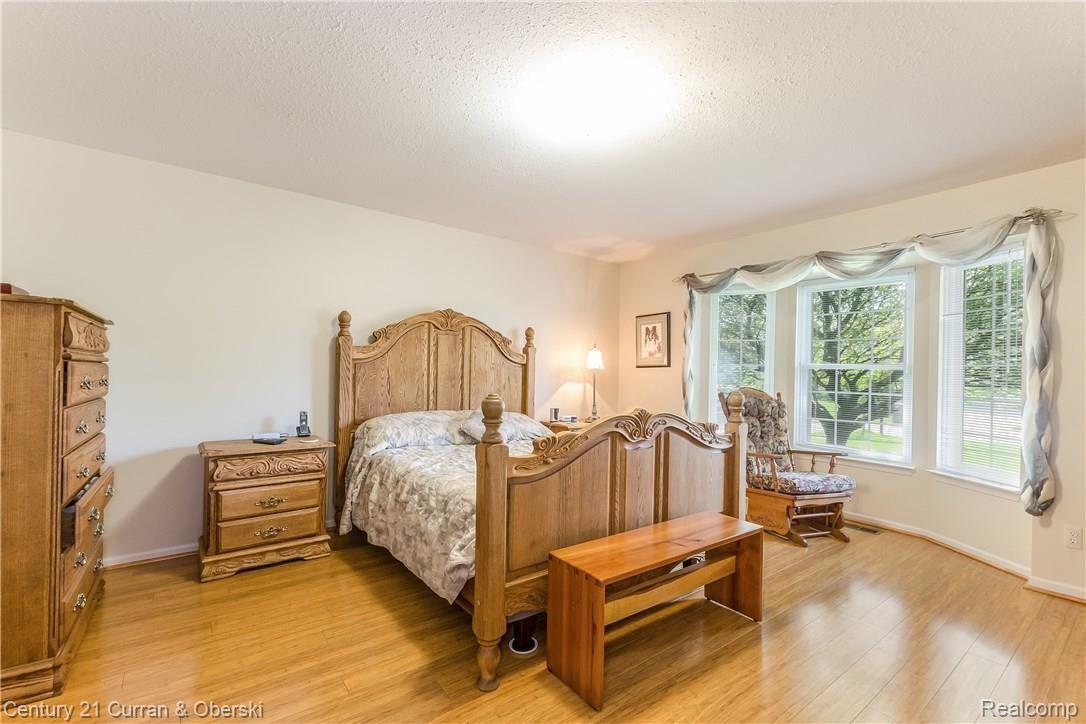 3369 Riverside Drive Canton, MI 48188 - Photo 12 of 33 012-Master_Bedroom-5787173-large.jpg