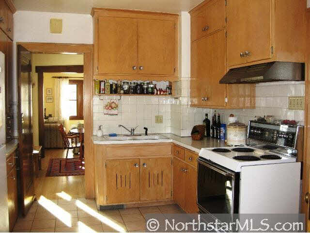 2301 Northeast Benjamin Street Minneapolis, MN 55418 - Photo 4 of 10