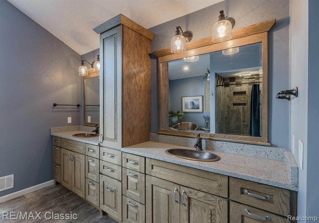 3790 Deer Springs Drive Rochester, MI 48306 - Photo 39 of 51