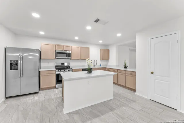 $287,000 | 15515 Spring Summit, San Antonio, TX 78247