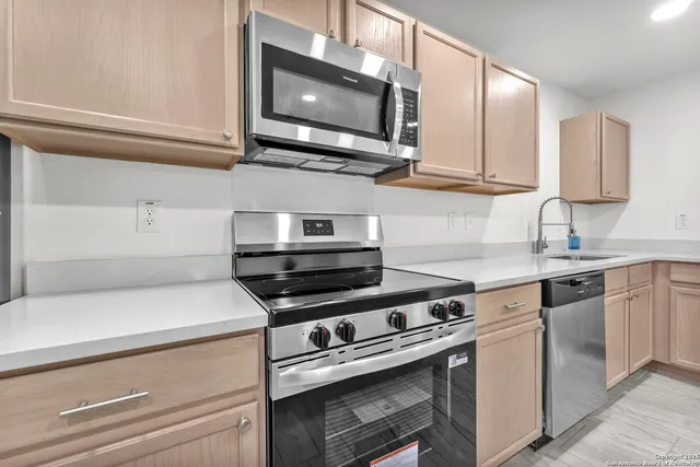 $287,000 | 15515 Spring Summit, San Antonio, TX 78247