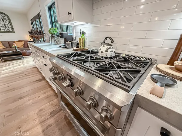 $1,165,000 | 1079 Powderhorn Court, Oak Park, CA 91377