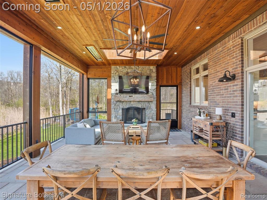 1595 Carriage Way Rochester, MI 48307 - Photo 52 of 78