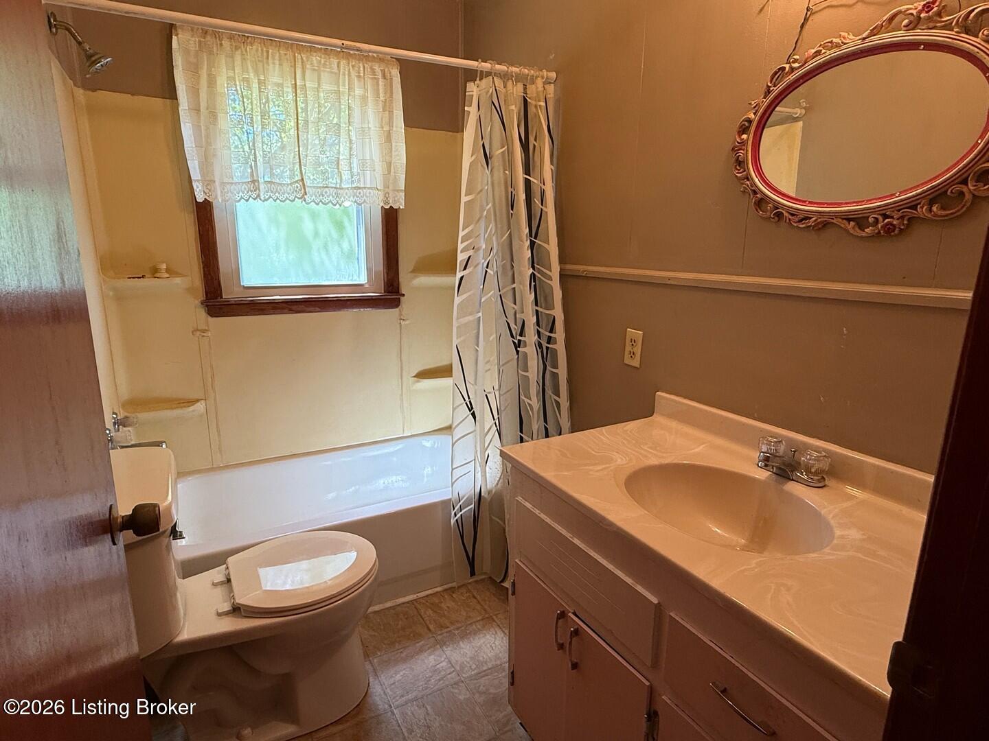 421 Peonia Road Clarkson, KY 42726 - Photo 17 of 35 Image 12