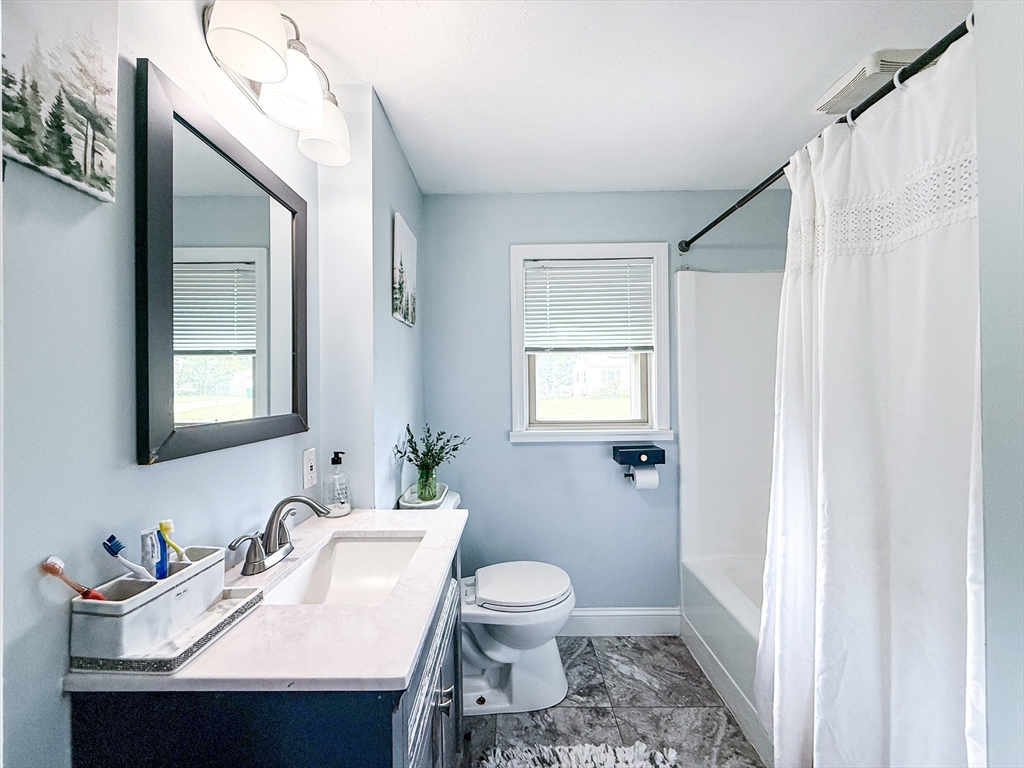 19 Hawthorne Road Ashland, MA 01721 - Photo 10 of 42