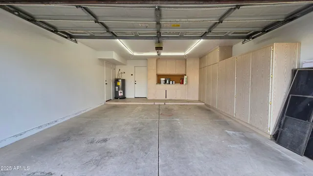 a view of a garage