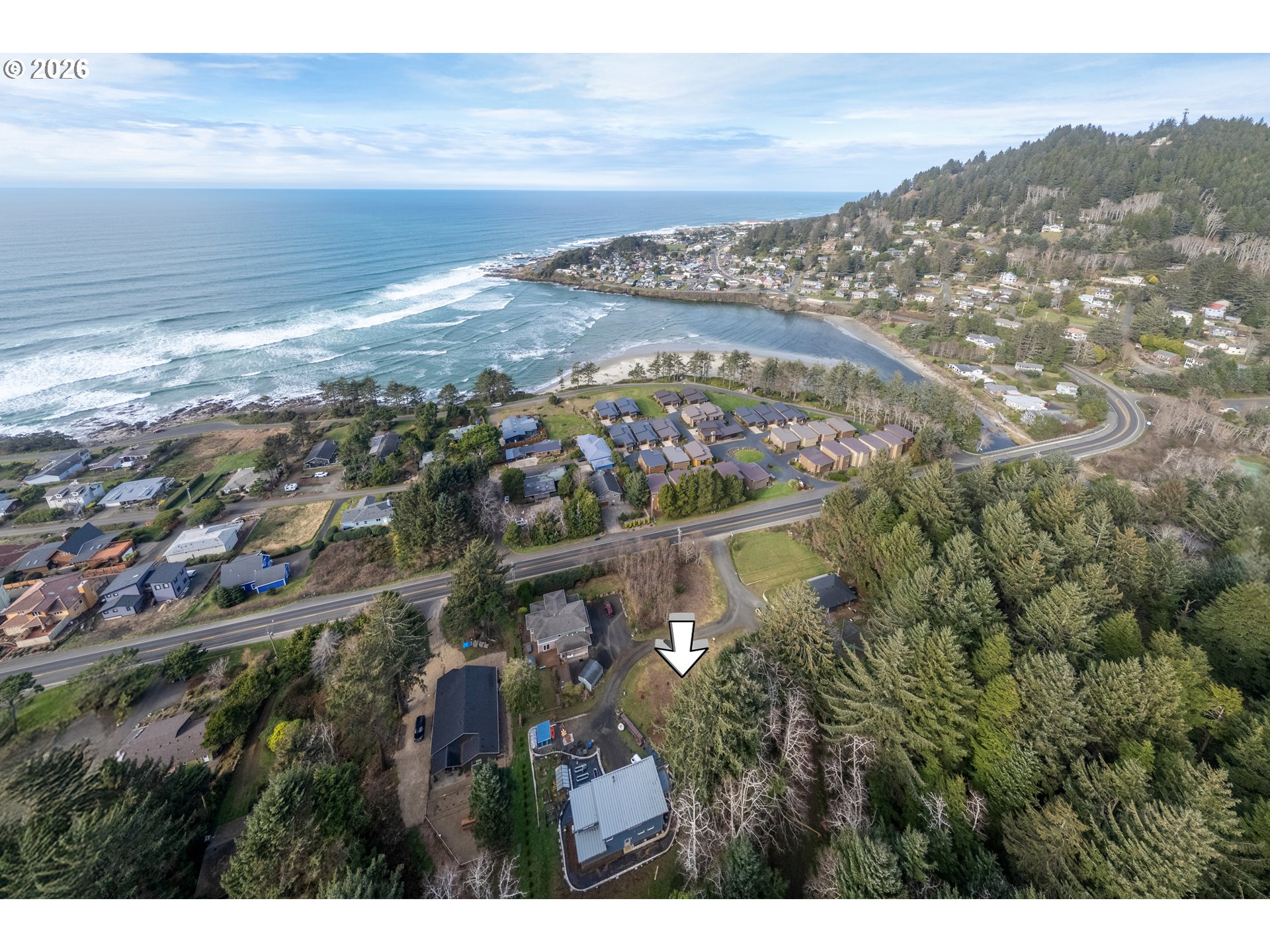 30 Cape Ranch Road Yachats, OR 97498 - Photo 5 of 20 a view of a city