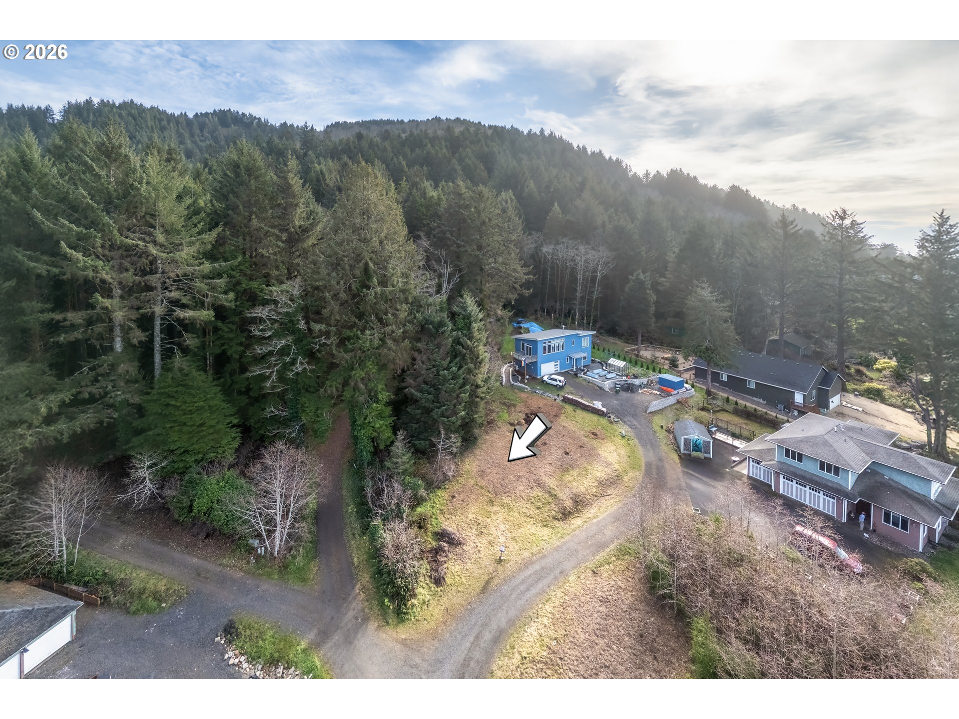 30 Cape Ranch Road Yachats, OR 97498 - Photo 9 of 20 a view of outdoor space and mountain view