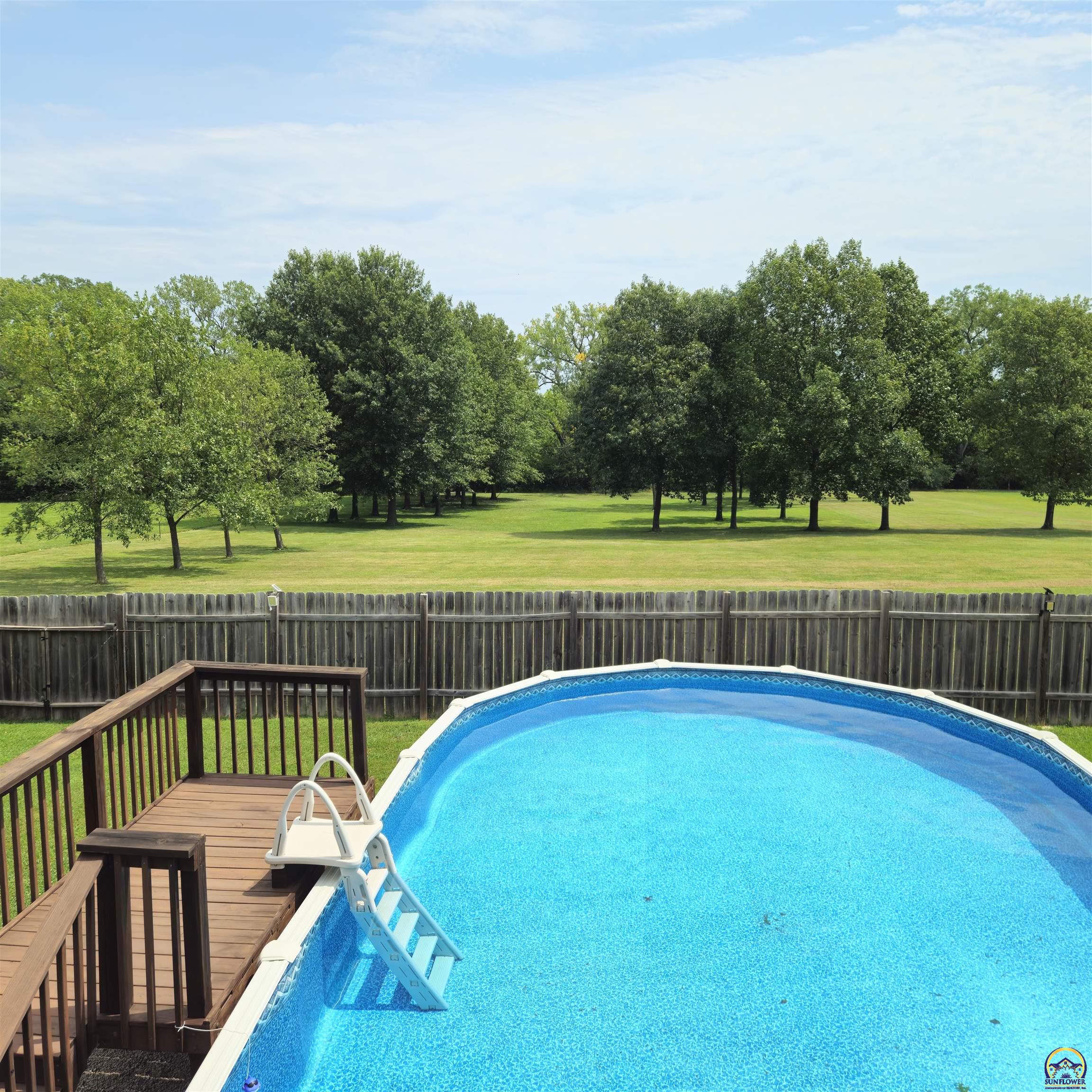5334 Northwest Rochester Road Topeka, KS 66617 - Photo 19 of 21