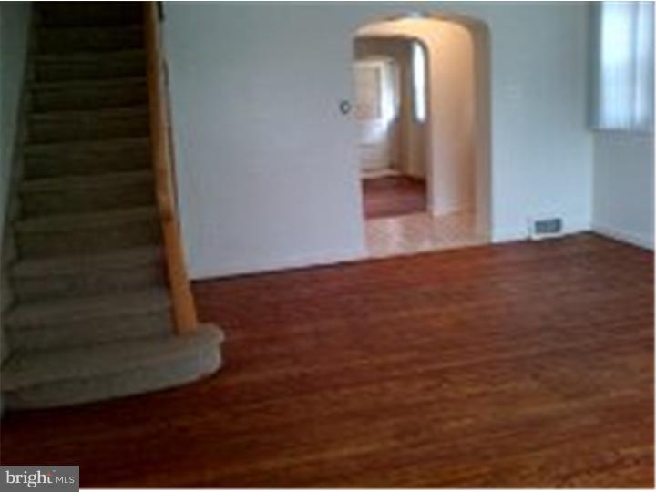 1832 Fox Chase Road Philadelphia, PA 19152 - Photo 6 of 15 Gallery Image 6