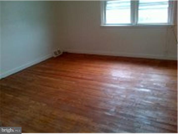 1832 Fox Chase Road Philadelphia, PA 19152 - Photo 10 of 15 Gallery Image 10