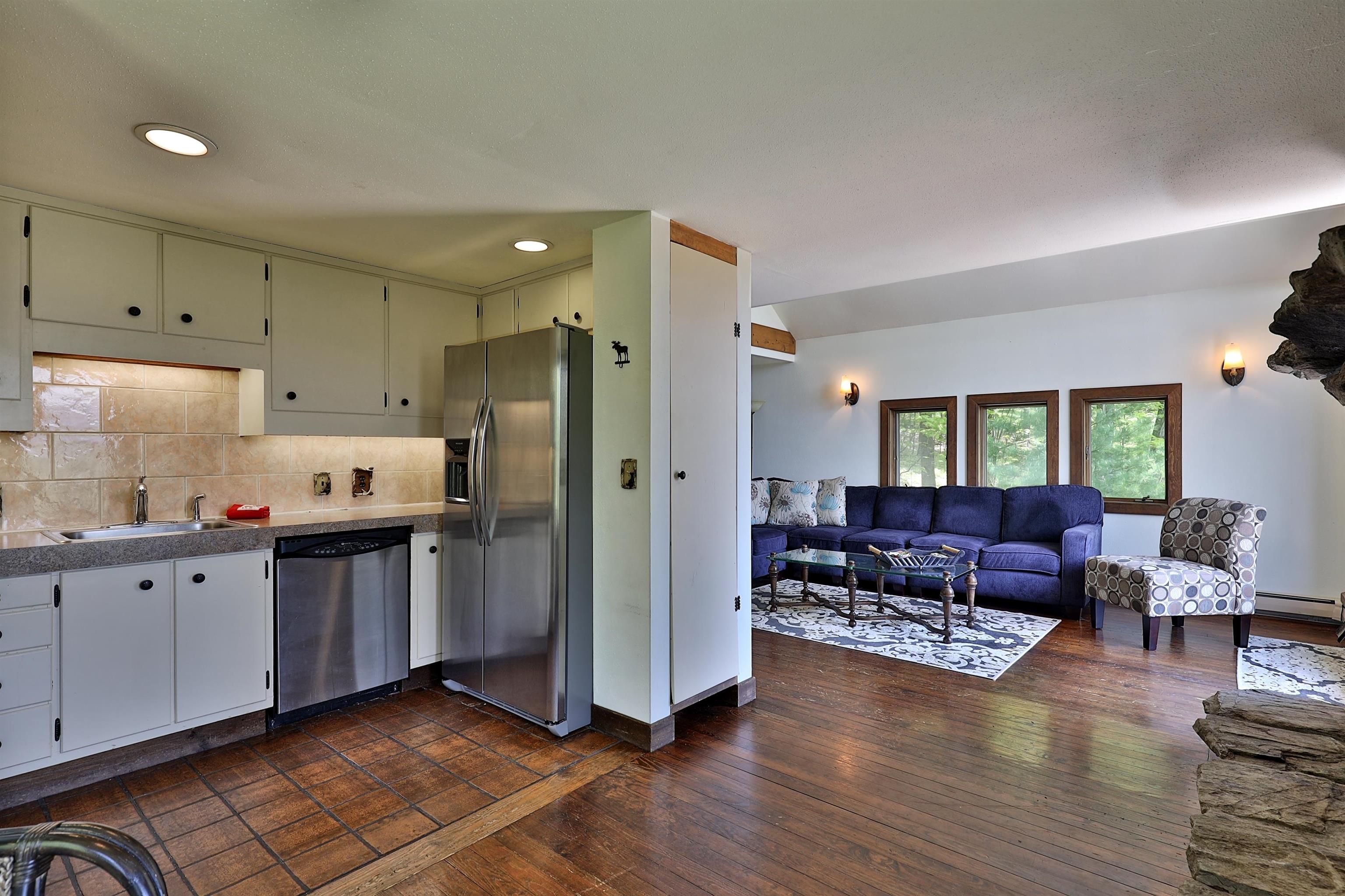 34 Upper Sparrow Hawk Road Rochester, VT 05767 - Photo 11 of 39
