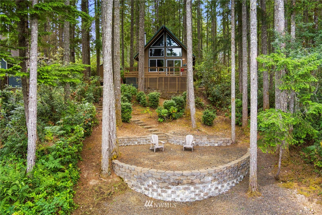 260 Northeast Raintree Lane Tahuya, WA 98588 - Photo 2 of 35 Gallery Image 2