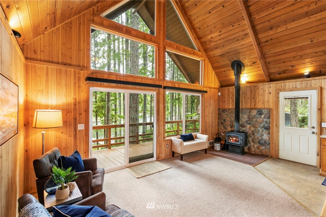 260 Northeast Raintree Lane Tahuya, WA 98588 - Photo 11 of 35 Gallery Image 11