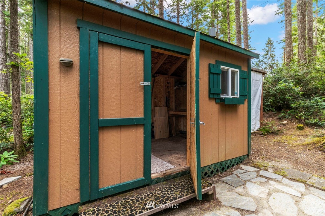 260 Northeast Raintree Lane Tahuya, WA 98588 - Photo 22 of 35 Gallery Image 22