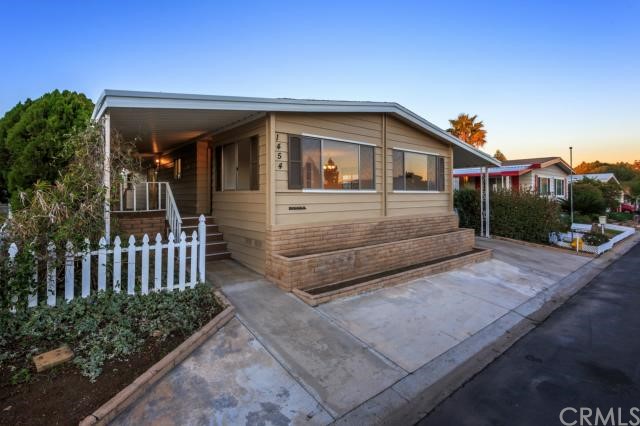 1454 Ridgemont Way Corona, CA 92882 - Photo 1 of 1 Gallery Image 1