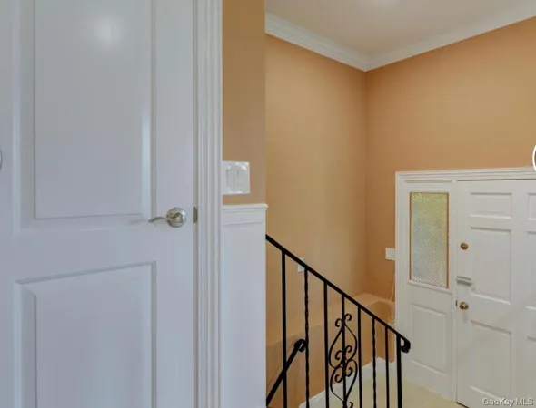 $3,850 | 168 Robinwood Avenue, Hempstead, NY 11550