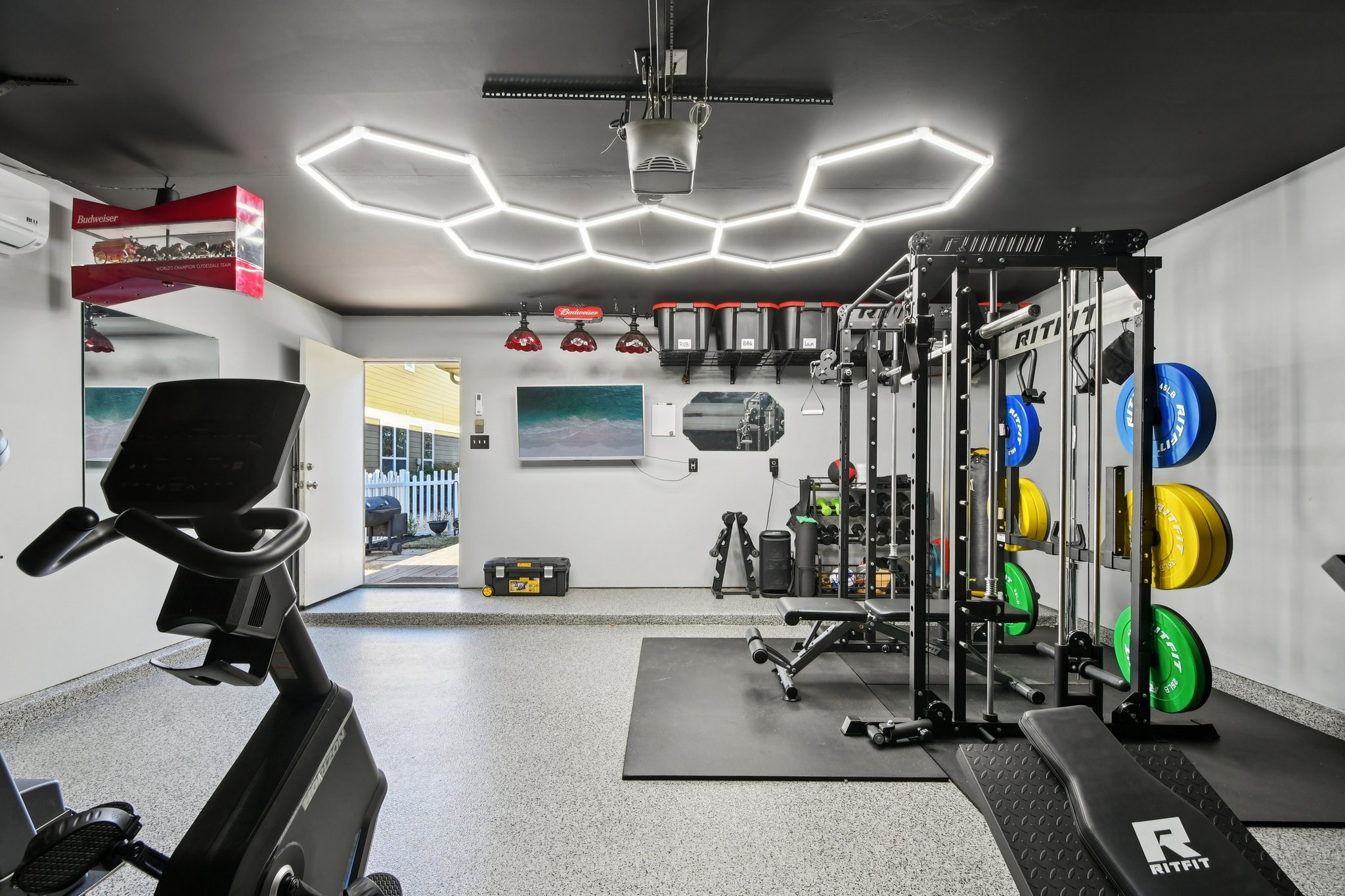 616 Lookout Tree Lane Round Rock, TX 78664 - Photo 24 of 39 Gym featuring a wall unit AC