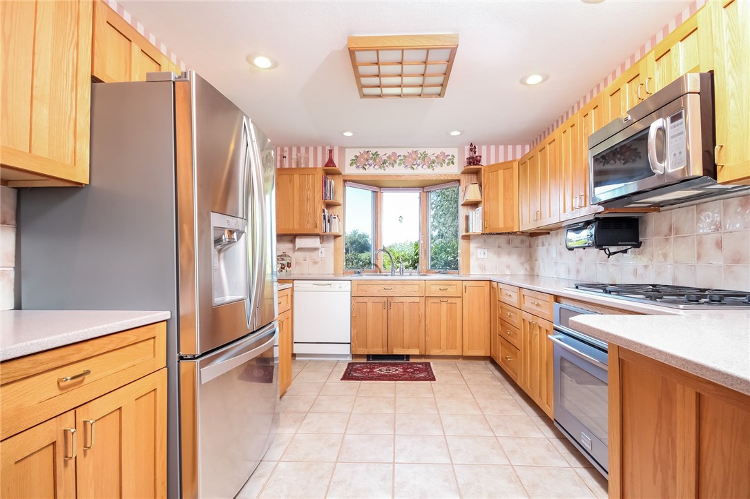 36 Highland Road Charlestown, RI 02813 - Photo 14 of 40