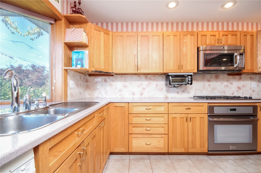 36 Highland Road Charlestown, RI 02813 - Photo 15 of 40