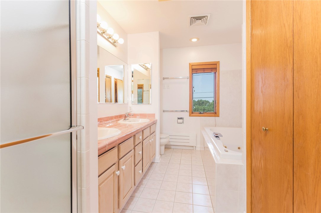36 Highland Road Charlestown, RI 02813 - Photo 23 of 40