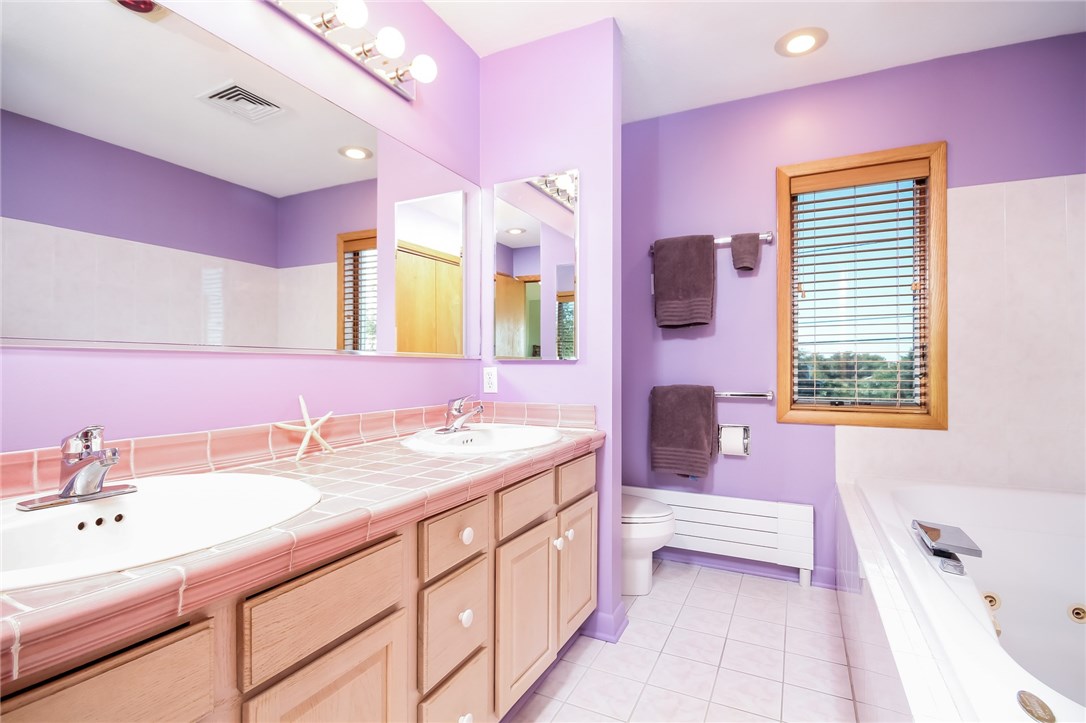 36 Highland Road Charlestown, RI 02813 - Photo 24 of 40