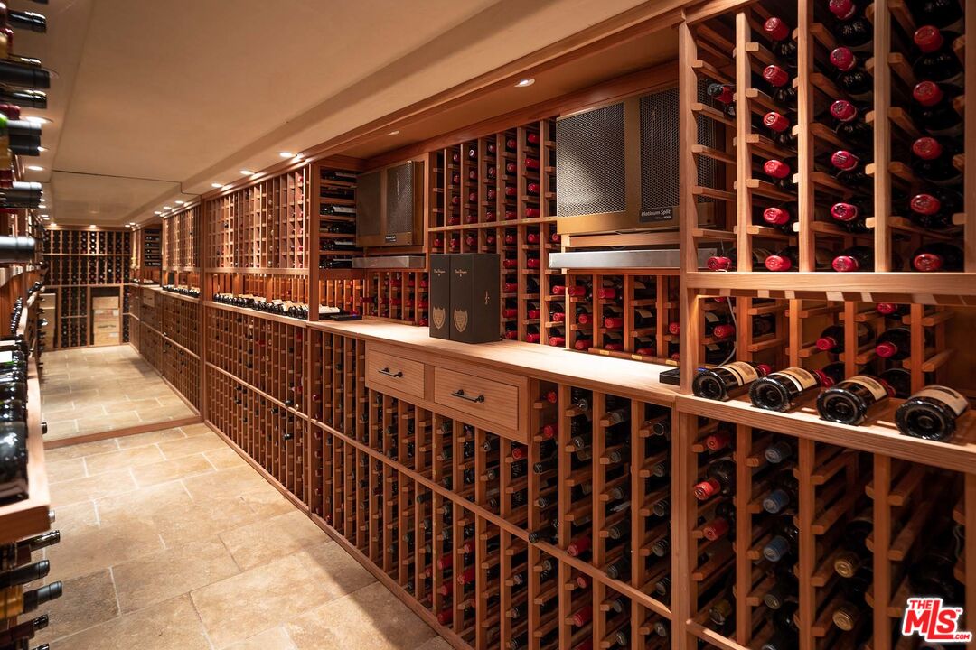 531 Barnaby Road Los Angeles, CA 90077 - Photo 27 of 28 a view of a balcony